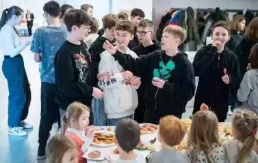 St&oacute;ł Wielkanocny 2