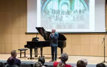 Czwartkowe Spotkanie z Kulturą i Sztuką 5