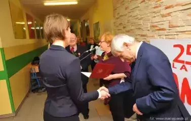 Otwarcie i poświęcenie Izby Pamięci Towarzystwa Przyjaciół Ziemi Komornickiej 5