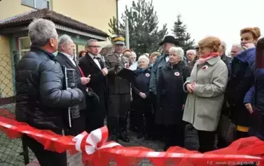 Otwarcie i poświęcenie Izby Pamięci Towarzystwa Przyjaciół Ziemi Komornickiej 32