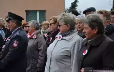 Otwarcie i poświęcenie Izby Pamięci Towarzystwa Przyjaciół Ziemi Komornickiej 39