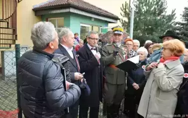 Otwarcie i poświęcenie Izby Pamięci Towarzystwa Przyjaciół Ziemi Komornickiej 43
