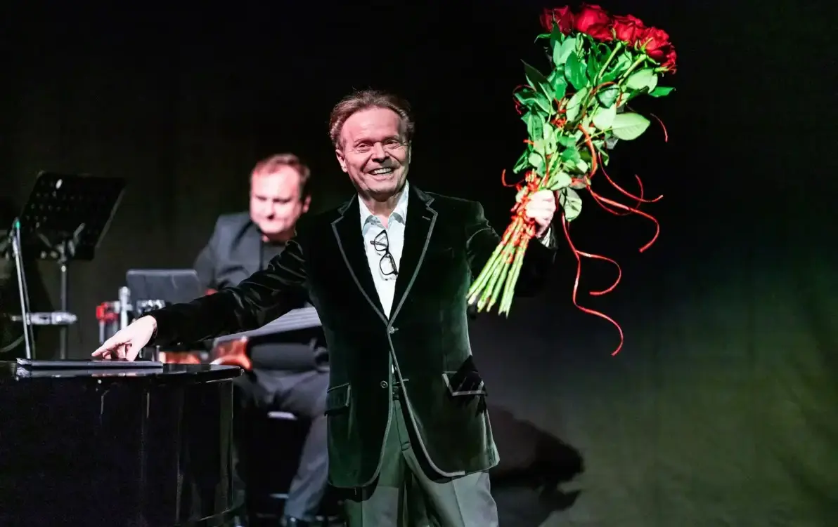 Zdjęcie do Michał Bajor w Komornikach - Co to był za koncert!
